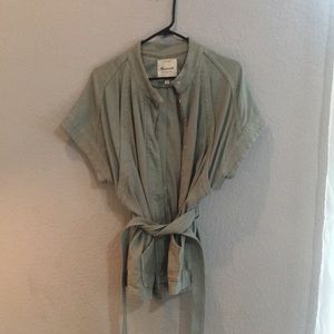 Madewell vest with tie belt !